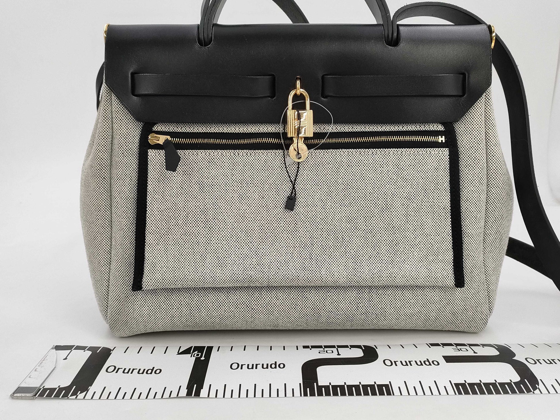 HERMES Aleback Shoulder Bag