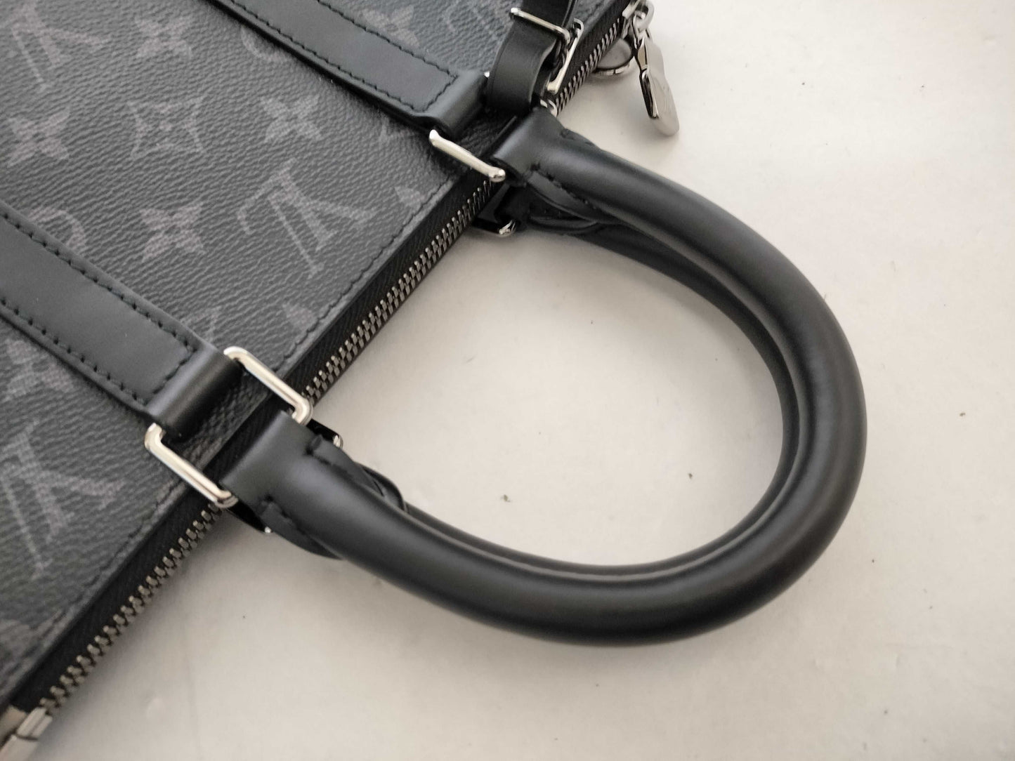 LOUIS VUITTON Monogram Eclipse Sack Pla Cross Handbag