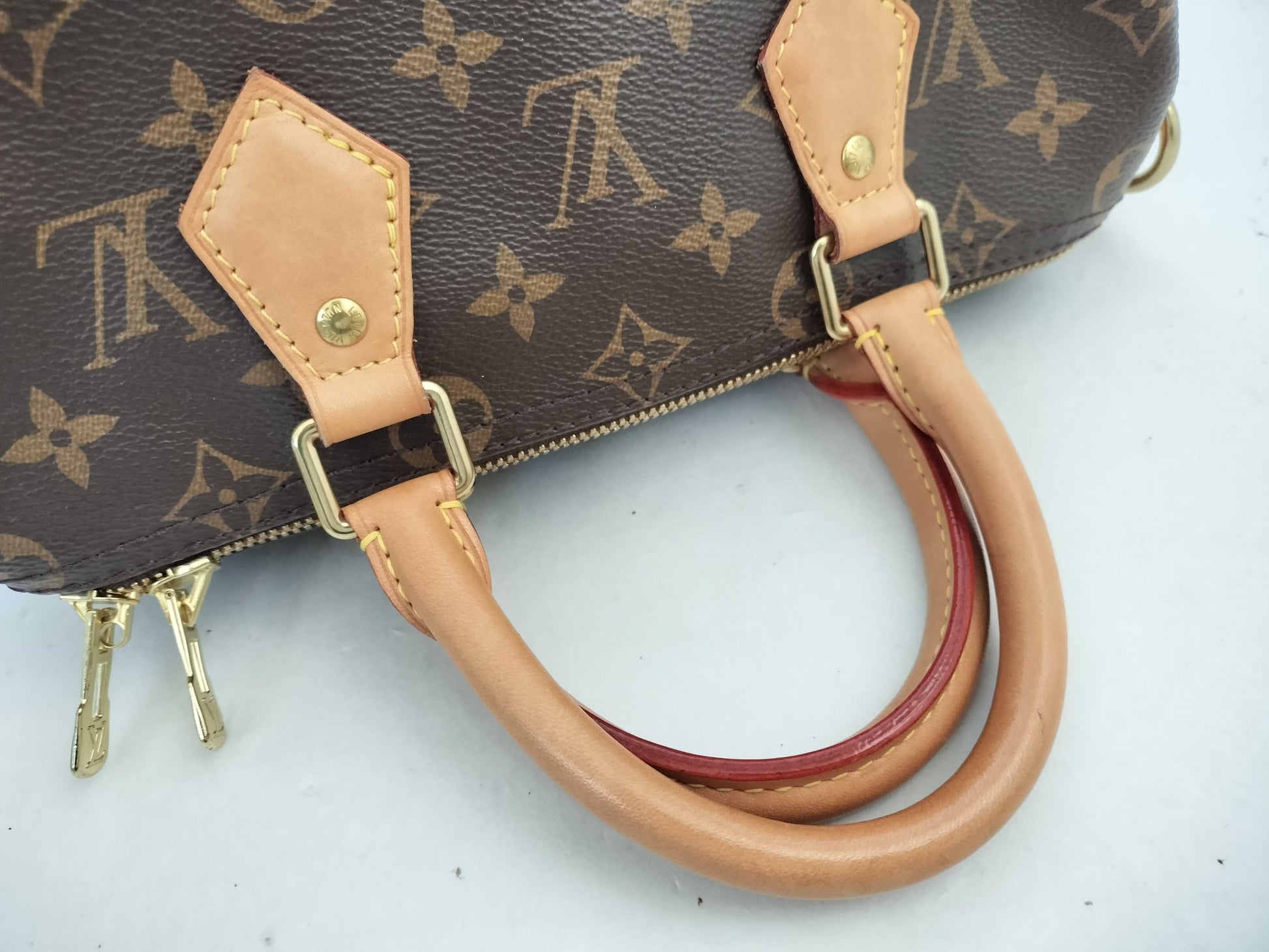 LOUIS VUITTON Monogram Louis Vuitton M46977 Speedy Banduriere 25 Key Cadena Monogram Exhibition Handbag