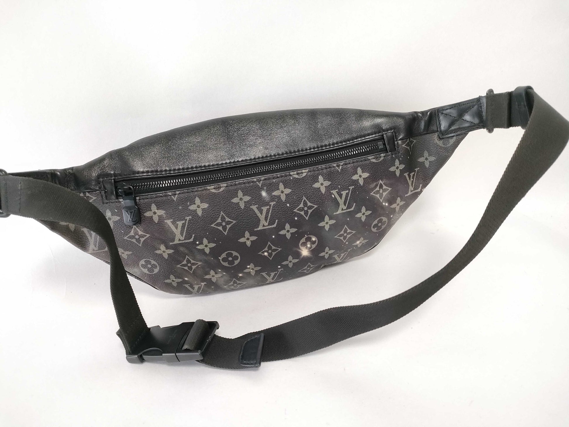 LOUIS VUITTON Bum Bag Shoulder Bag