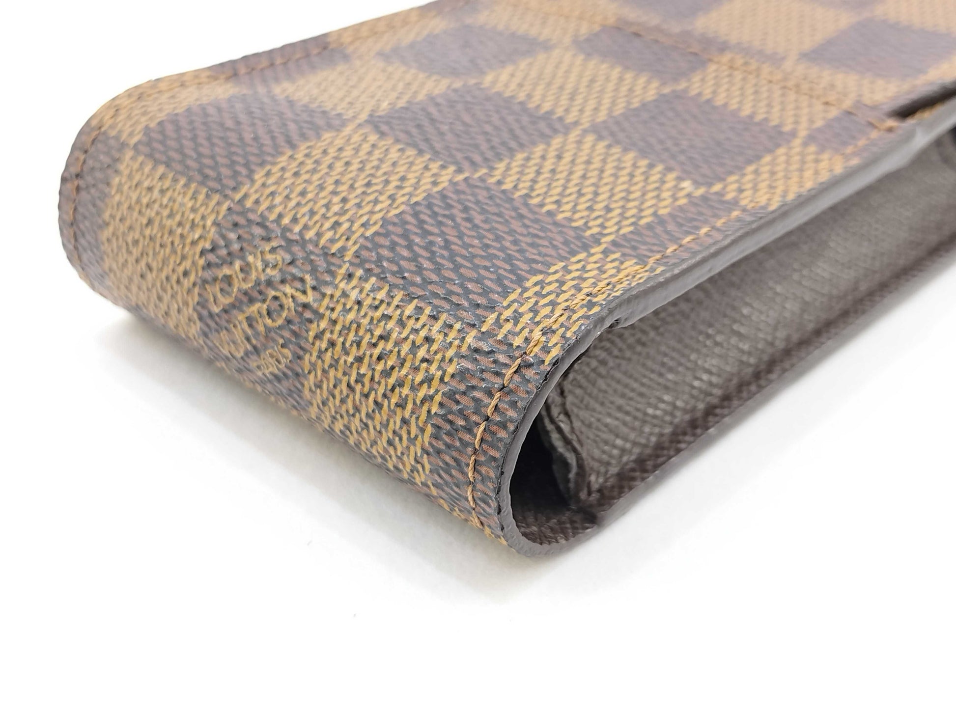 LOUIS VUITTON Damier Louis Vuitton CT1141 Case Other Accessories