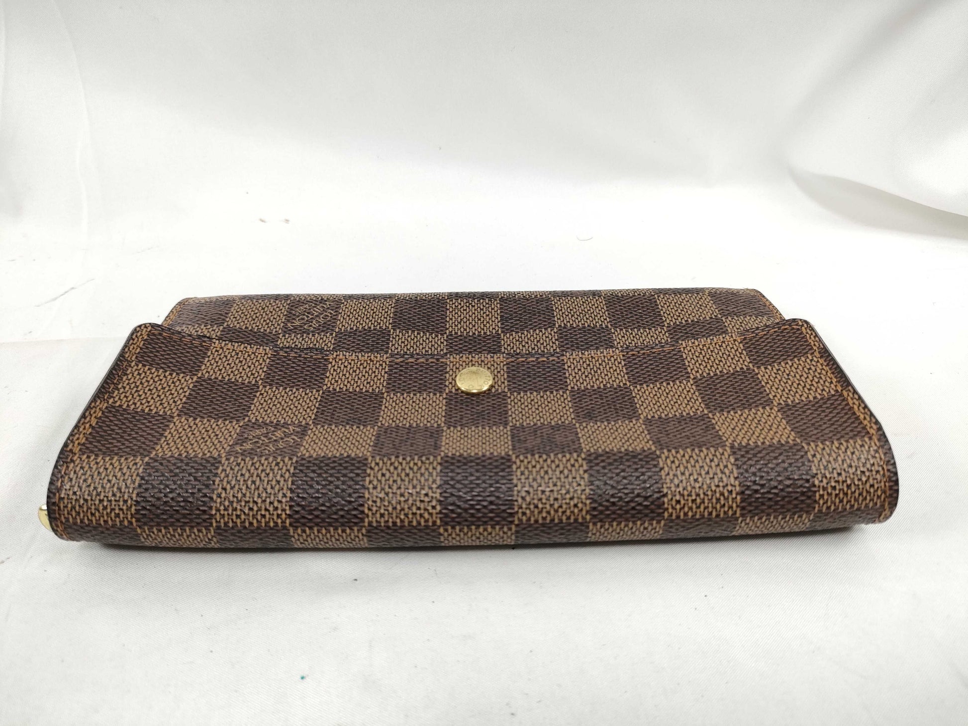 LOUIS VUITTON Damier Louis Vuitton Wallet Sarah Wallet