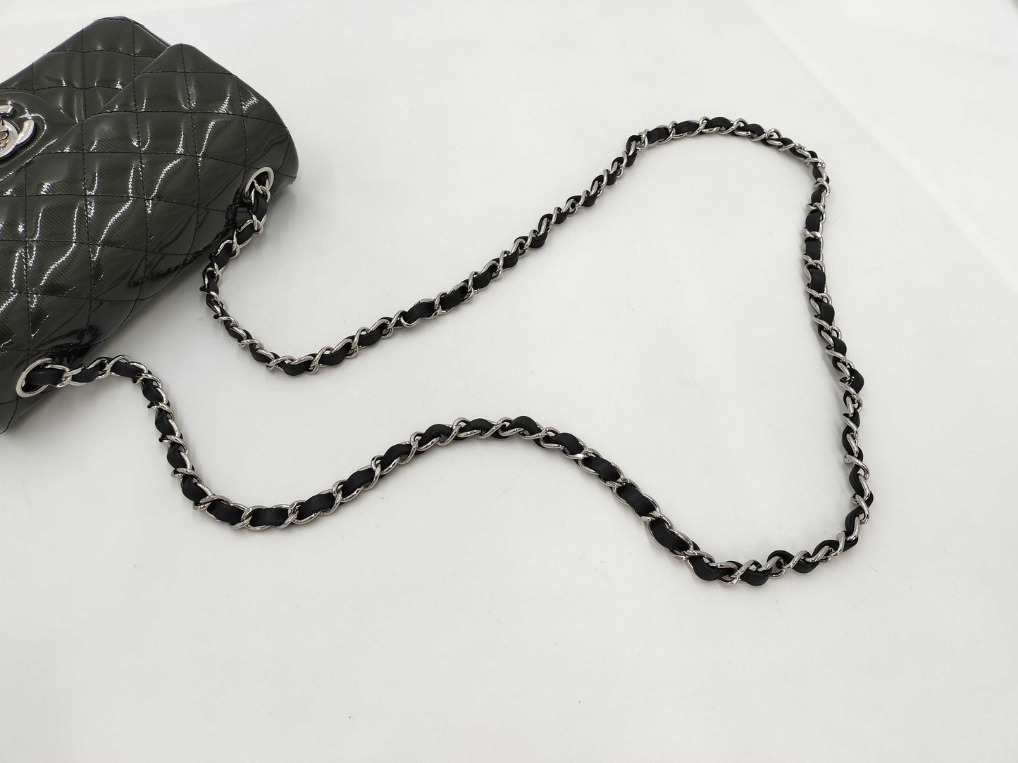 CHANEL Chain Enamel Shoulder Bag