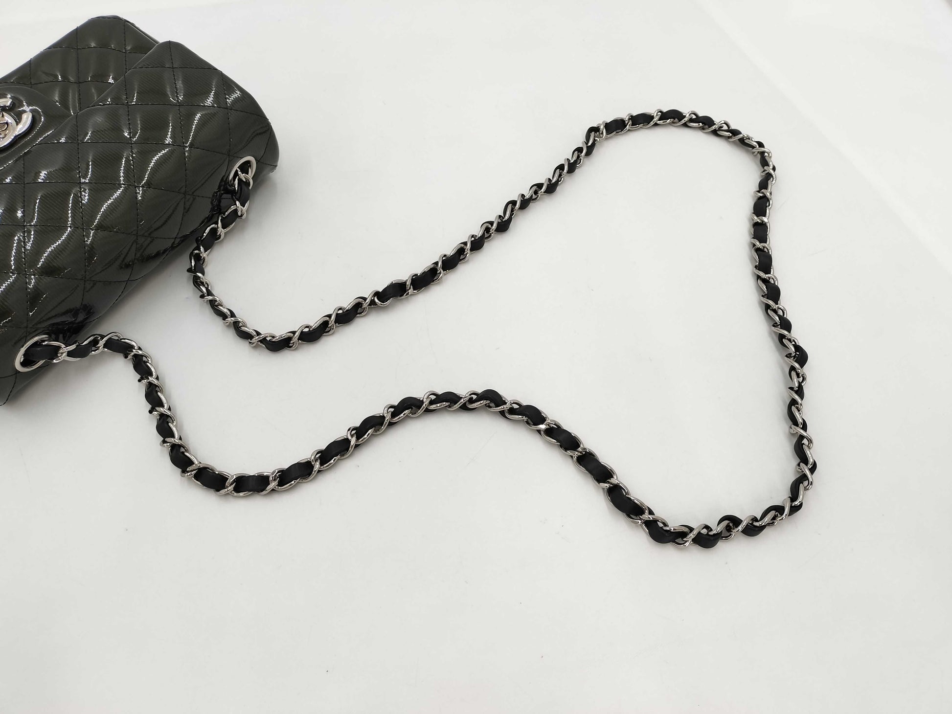 CHANEL Chain Enamel Shoulder Bag