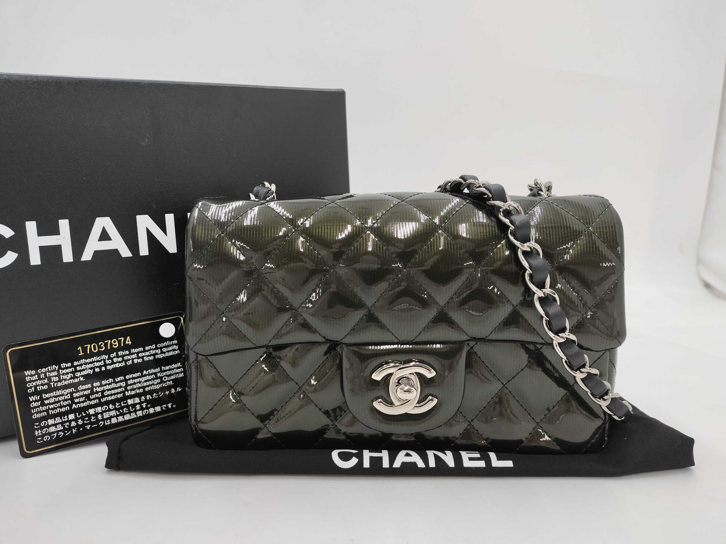 CHANEL Chain Enamel Shoulder Bag