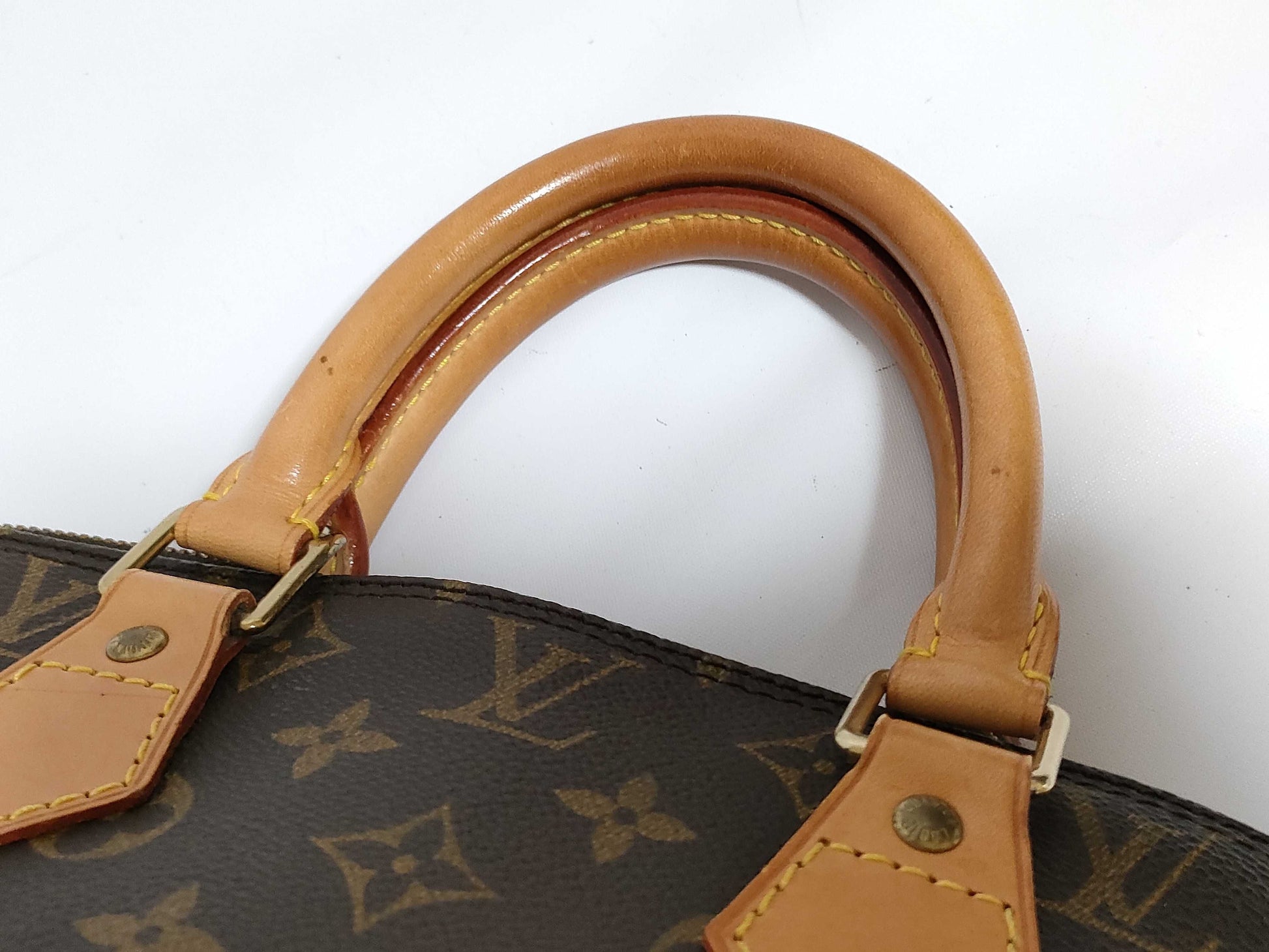 LOUIS VUITTON Monogram LV Alma Handbag