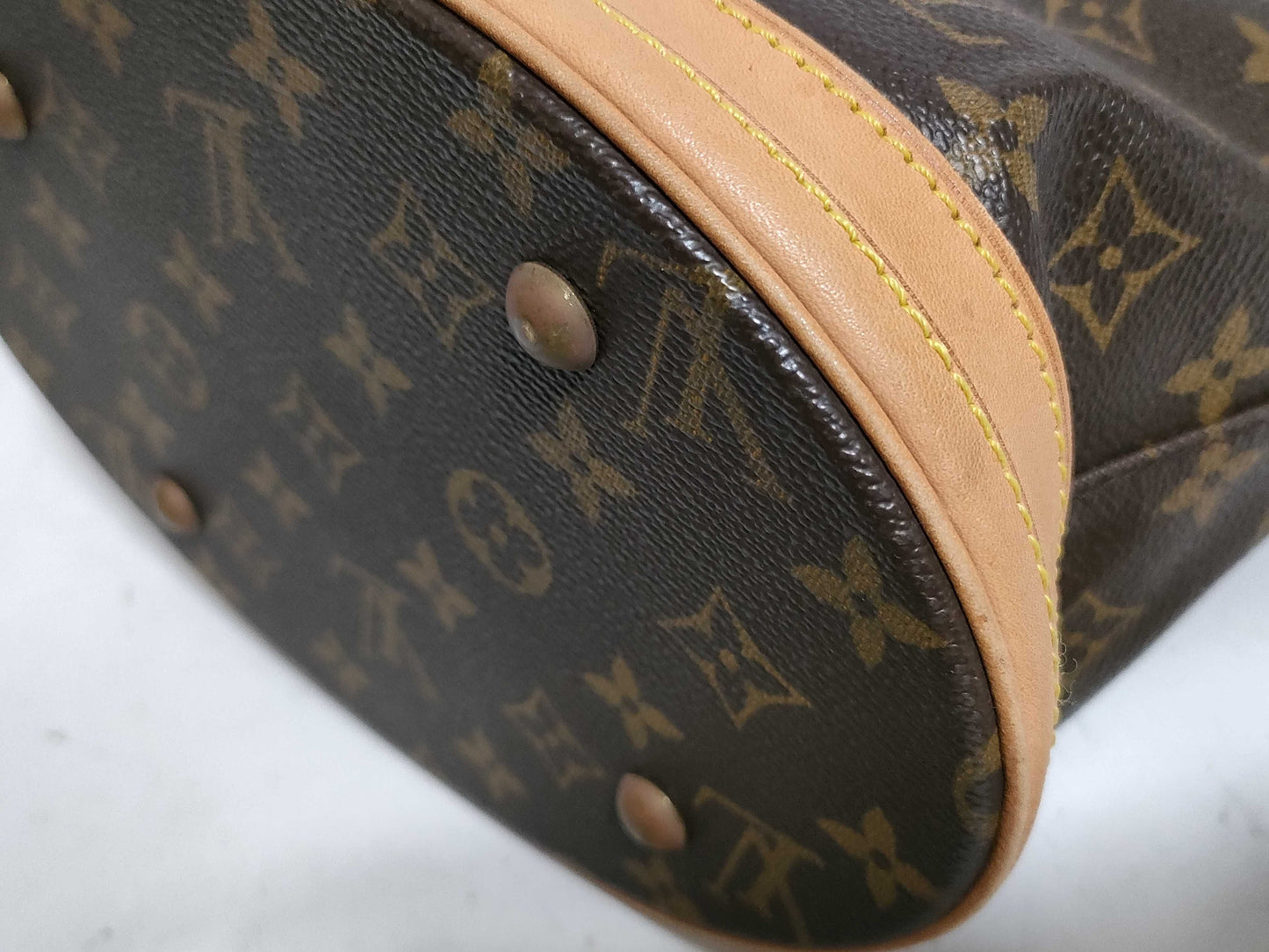 LOUIS VUITTON Monogram LV Bucket PM Handbag