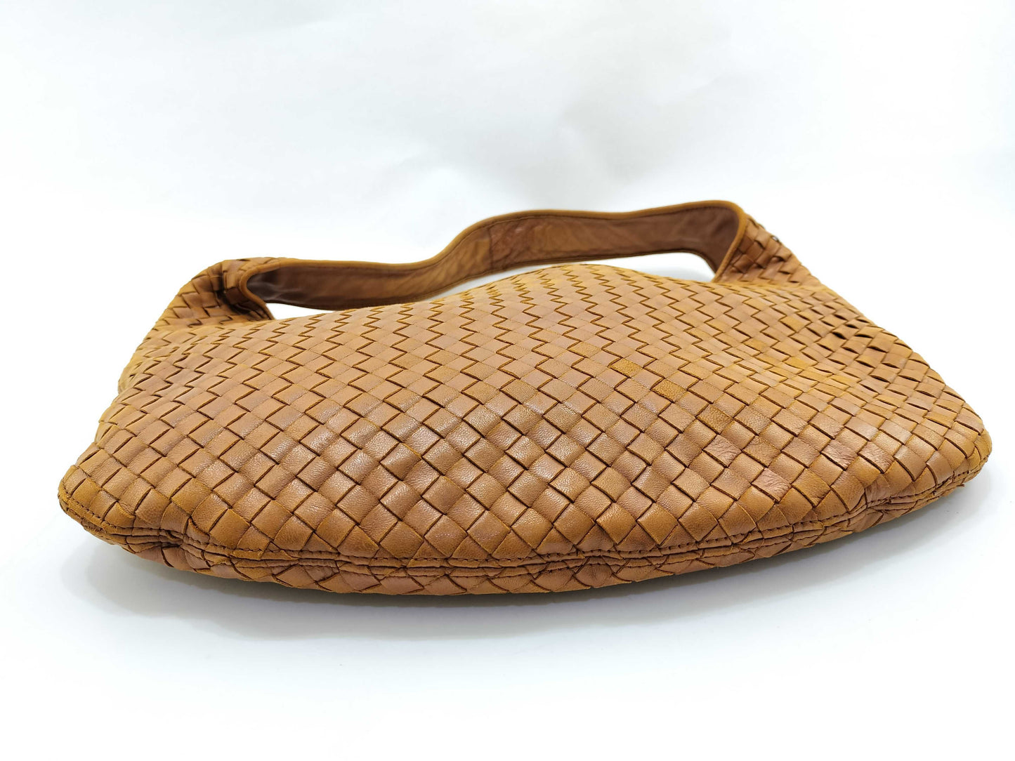 BOTTEGA VENETA Intrecciato Bottega Veneta Shoulder Intre Tea Calf Shoulder Bag