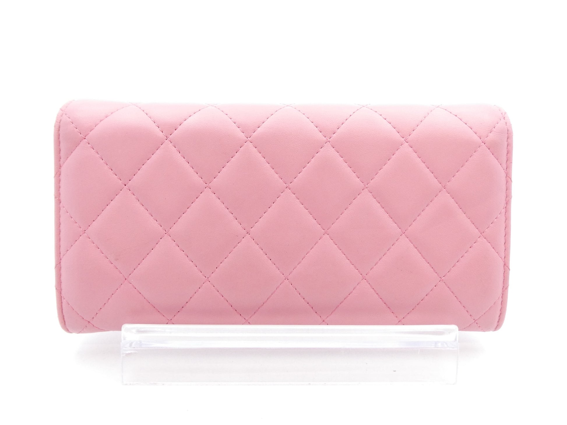 CHANEL Matrasse Cocomark Wallet