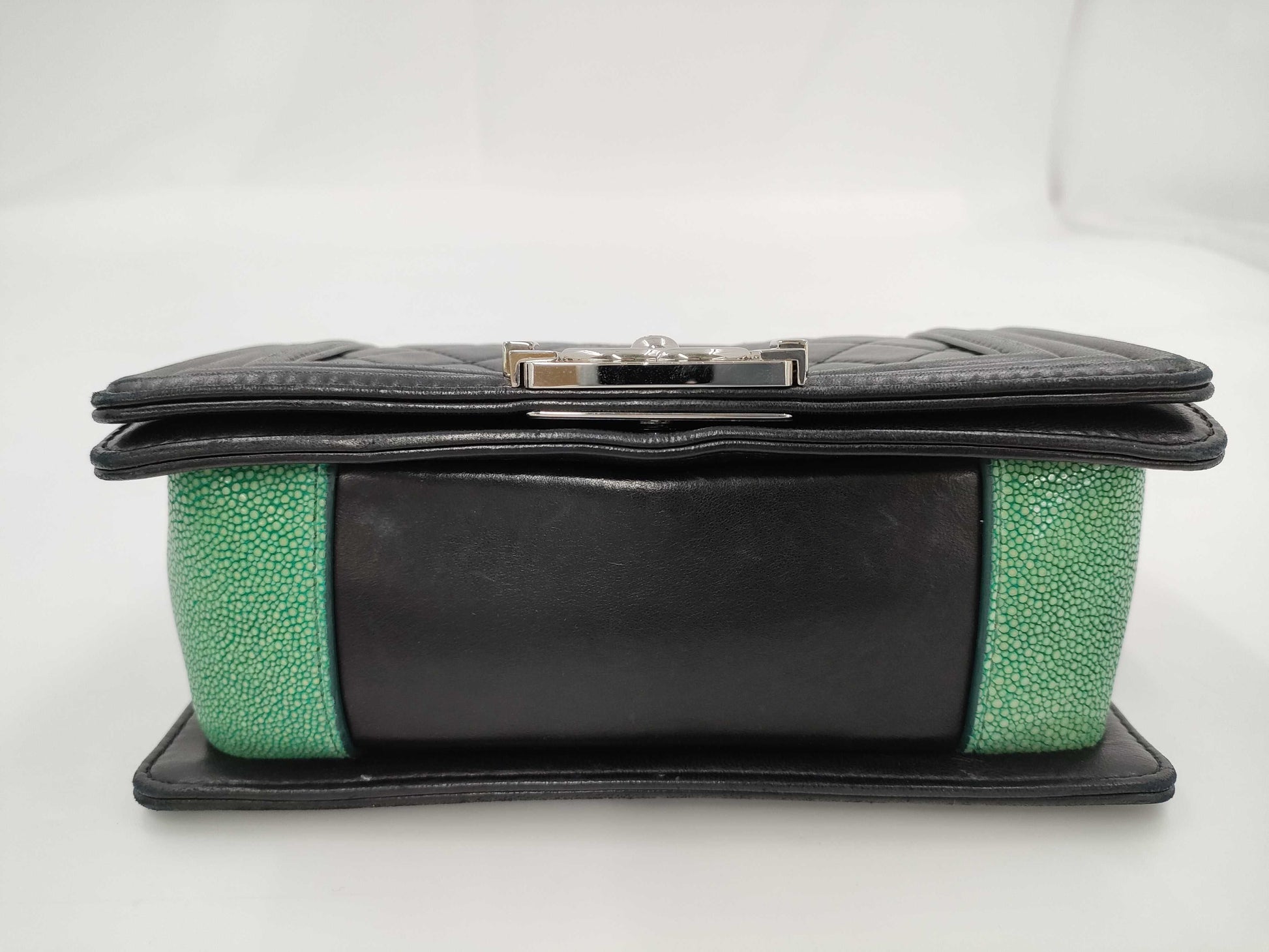 CHANEL BOY 2012 Metiers d'Art Collection Aye Leather Shoulder Bag