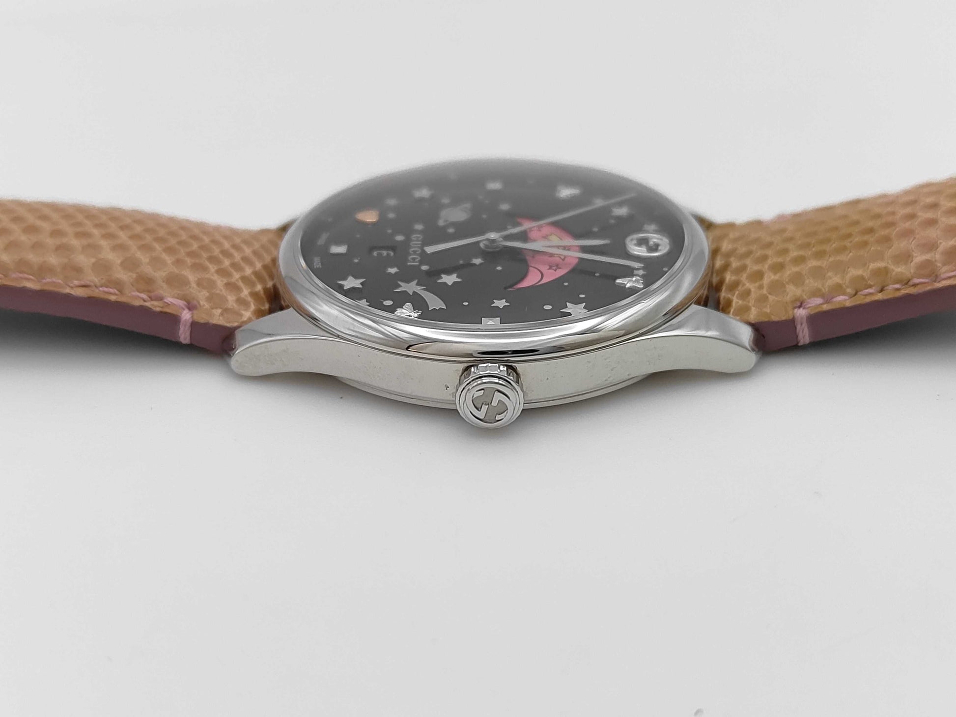 GUCCI G Timeless Moon Phase 126.4 17380844 Quartz Black Dial Immovable Men's Watch