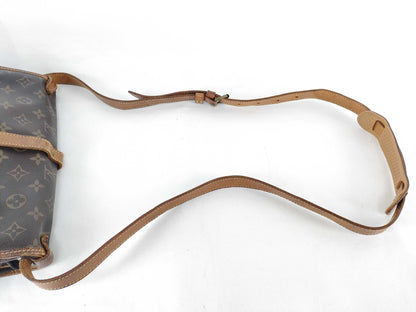 LOUIS VUITTON Monogram Louis Vuitton Saumur 30 M42256 Shoulder Bag