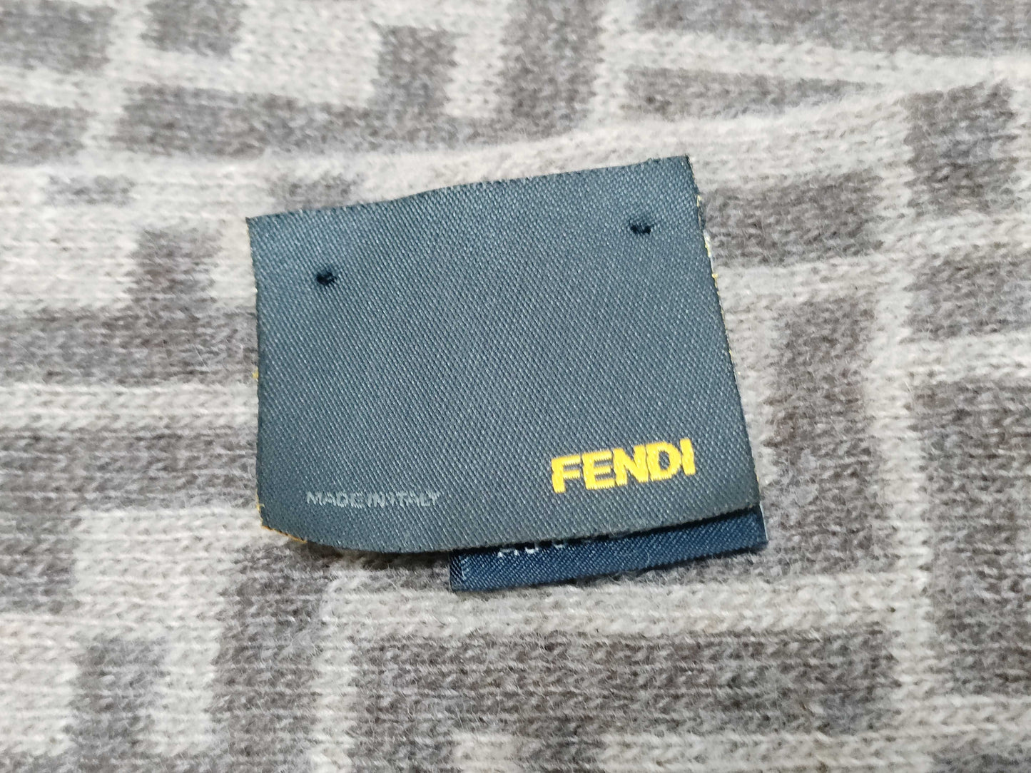 FENDI Zucca Pattern Fendi Zucca Muffler Beige Muffler