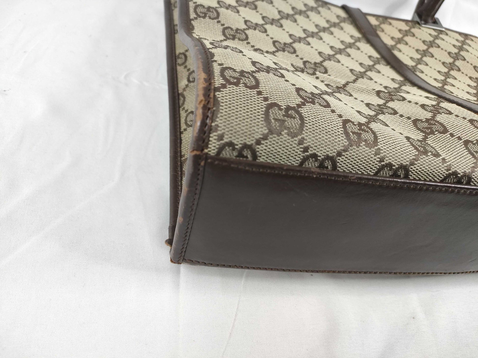 GUCCI GG Canvas Gucci GG Canvas Handbag Handbag Handbag