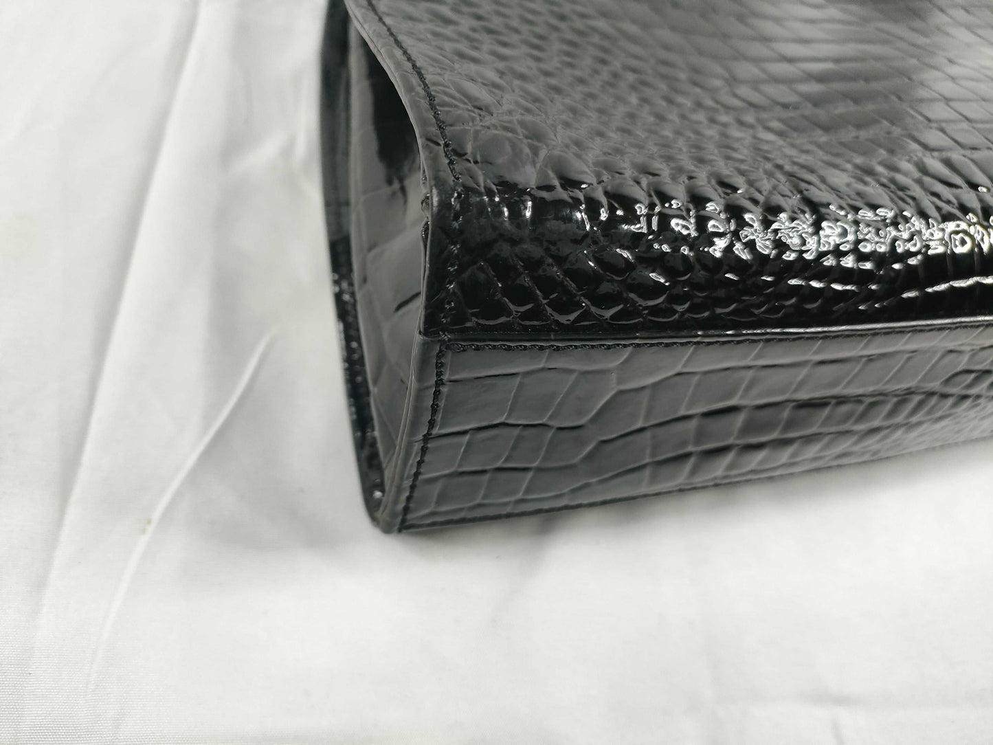 Yves Saint Laurent Handbag Croco-Embossed Black Handbag