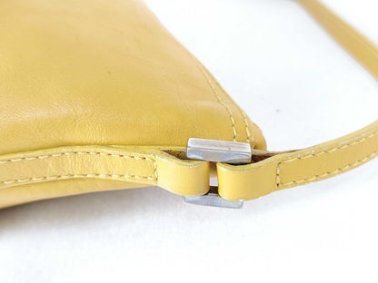 GUCCI Gucci Yellow Handbag