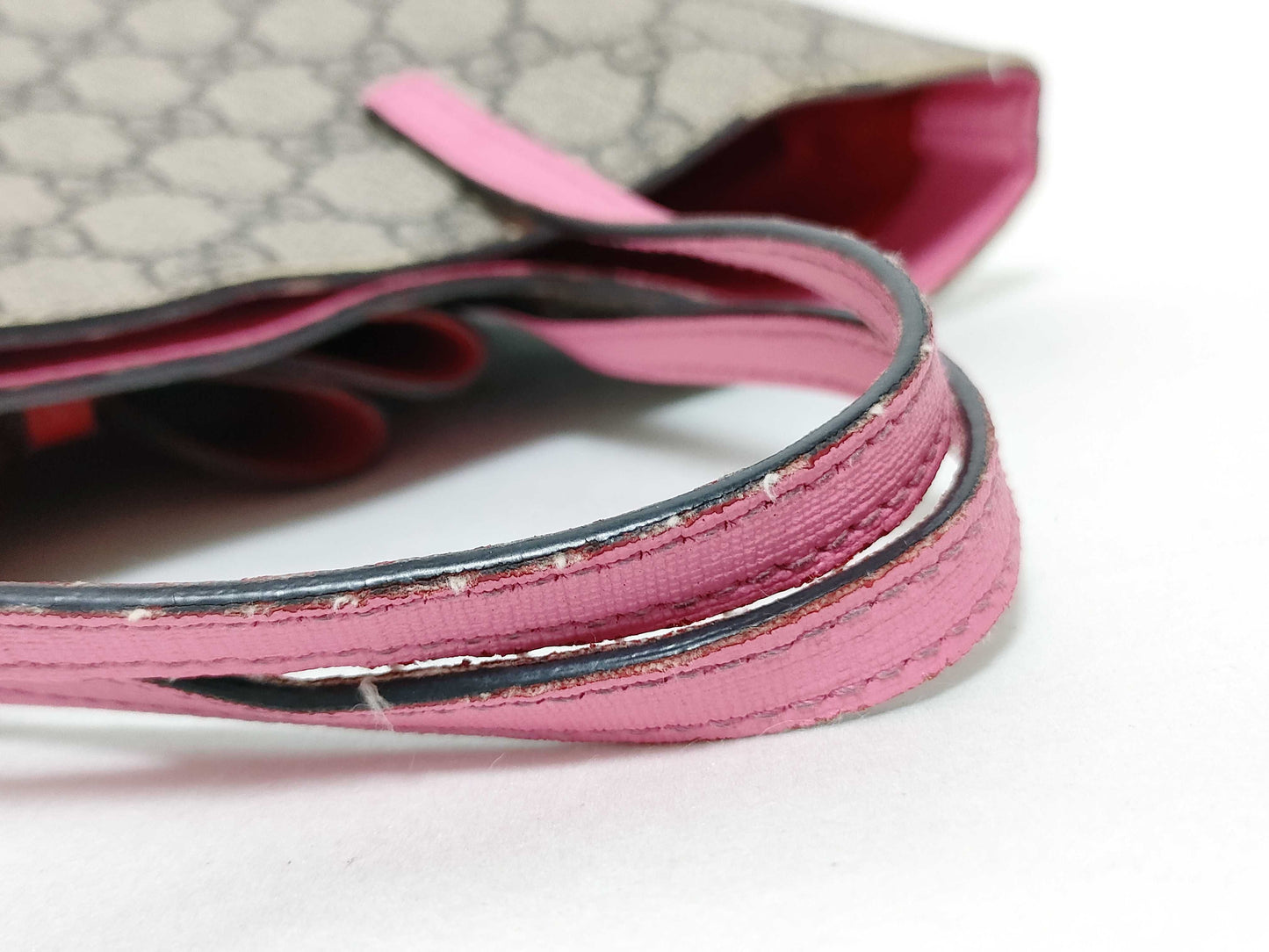 GUCCI GG Supreme Gucci GG Supreme Handbag Ribbon Pink Handbag