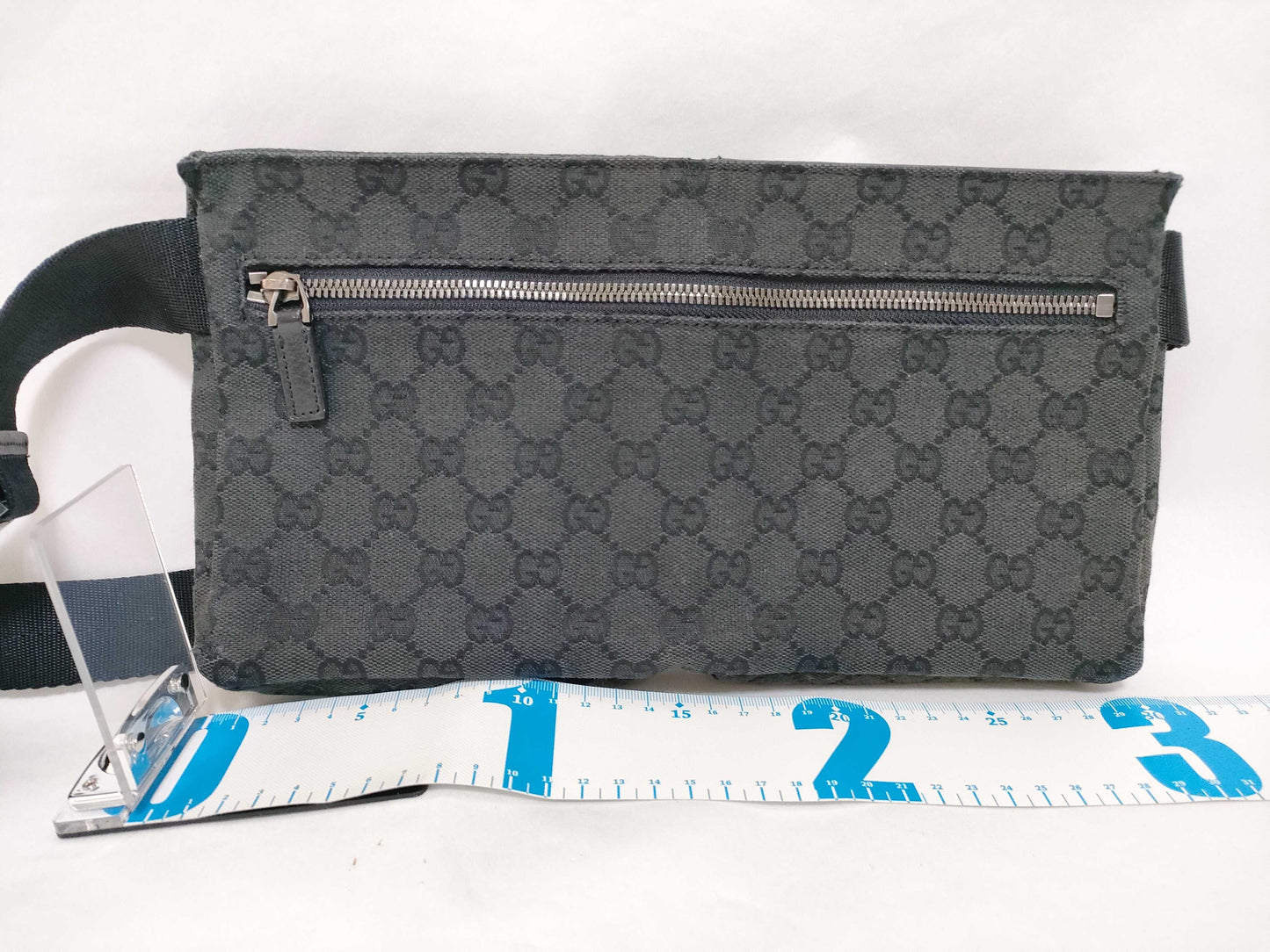 GUCCI GG Canvas Gucci GG Canvas Shoulder Bag Black Waist Bag