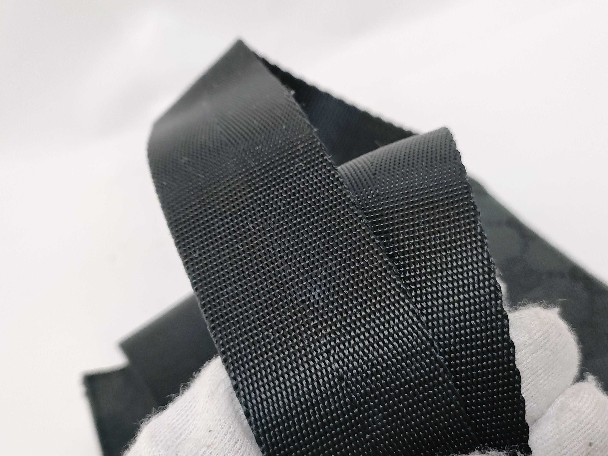 GUCCI GG Canvas Gucci GG Canvas Shoulder Bag Black Waist Bag