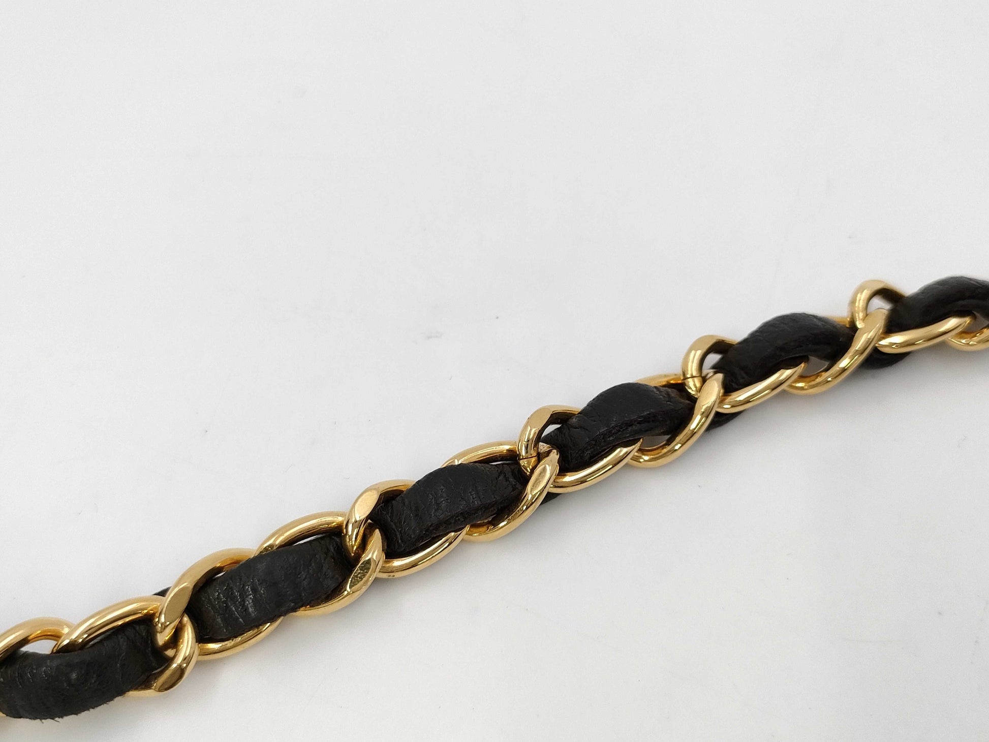 CHANEL Matlasse 25 Single Push Lock Fittings 5th Series Shoulder Bag