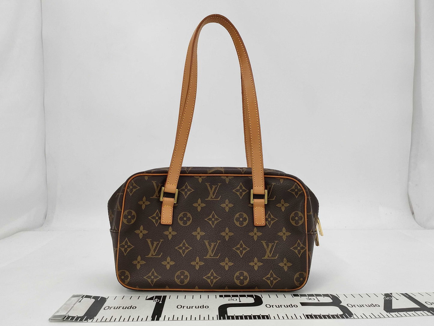 LOUIS VUITTON Louis Vuitton Monogram Cite MM Bag