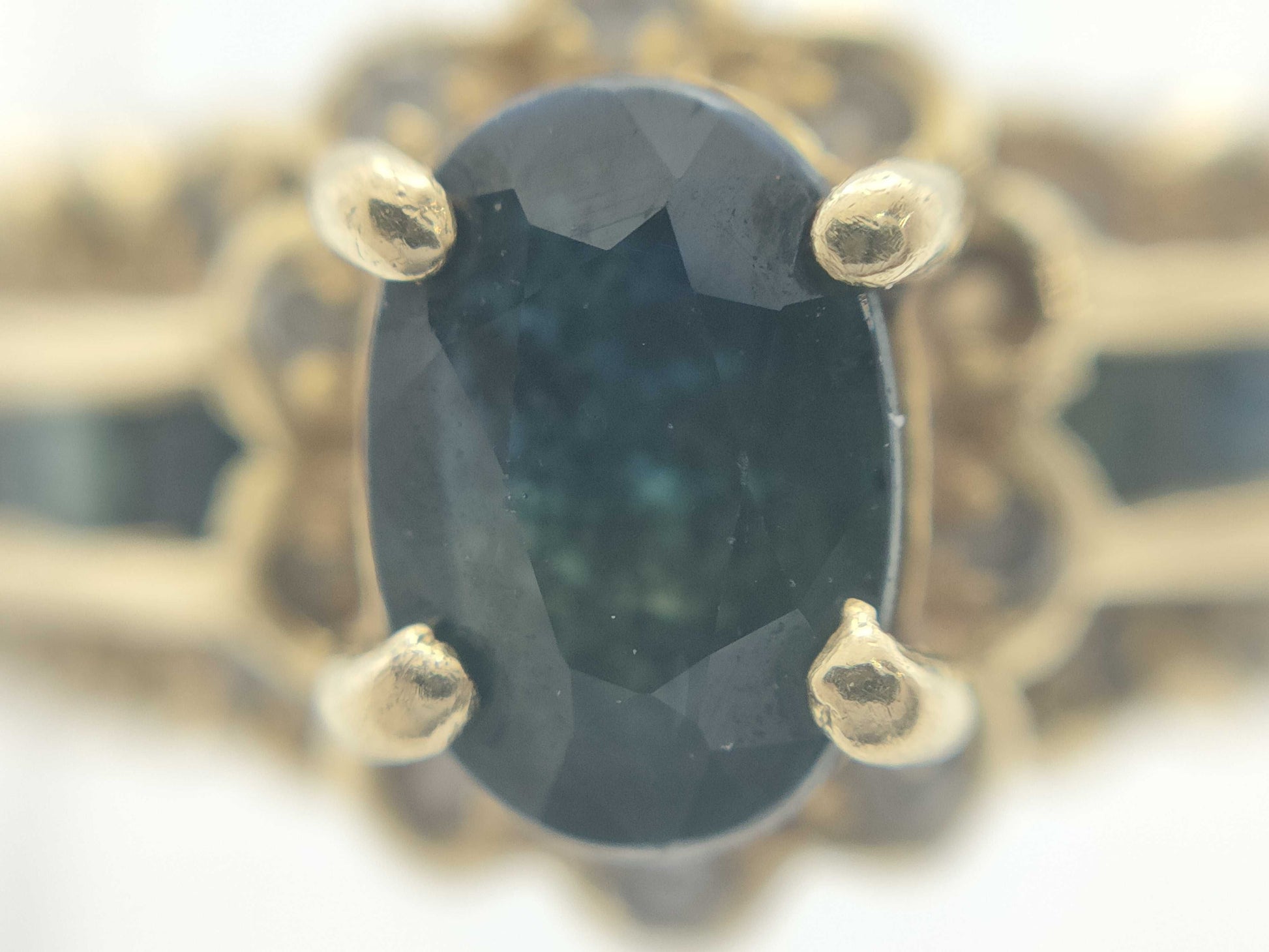 Colored Stone 0.95ct D0.13ct K18 3.9g Ring 