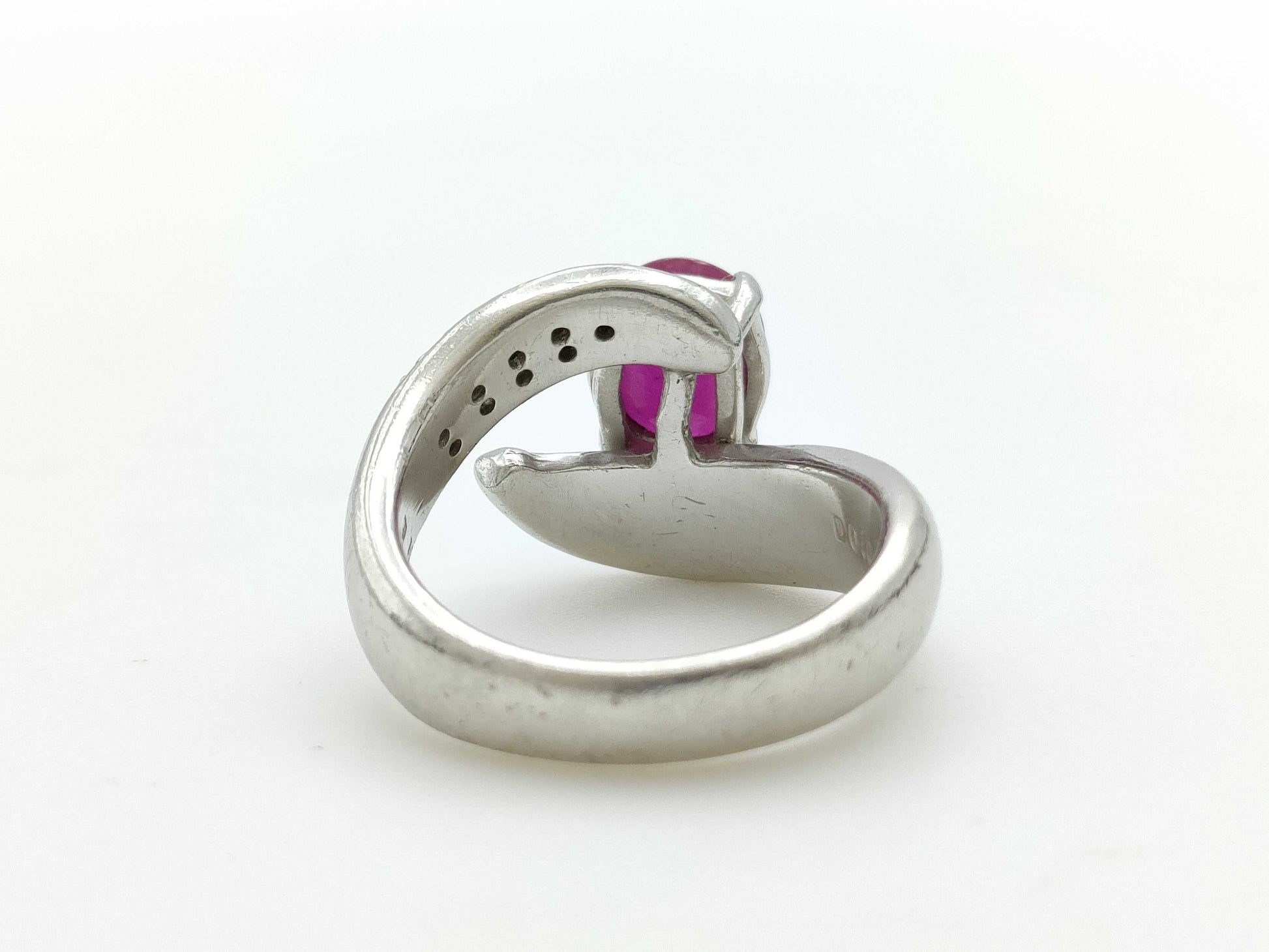 Colored Stone 2.09ct D0.10ct Pt900 13.9g Ring 