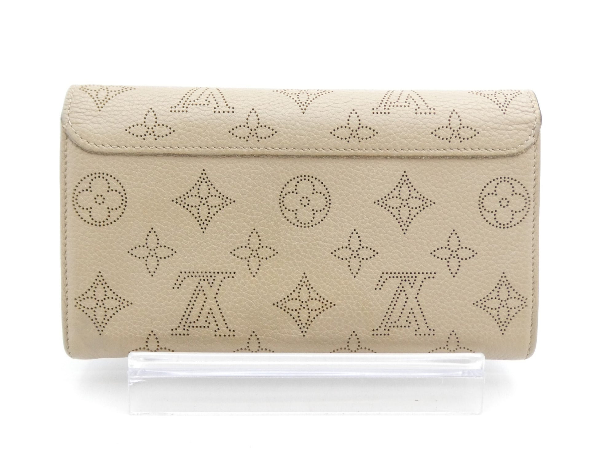 LOUIS VUITTON Mahina Portofeuille Iris Wallet