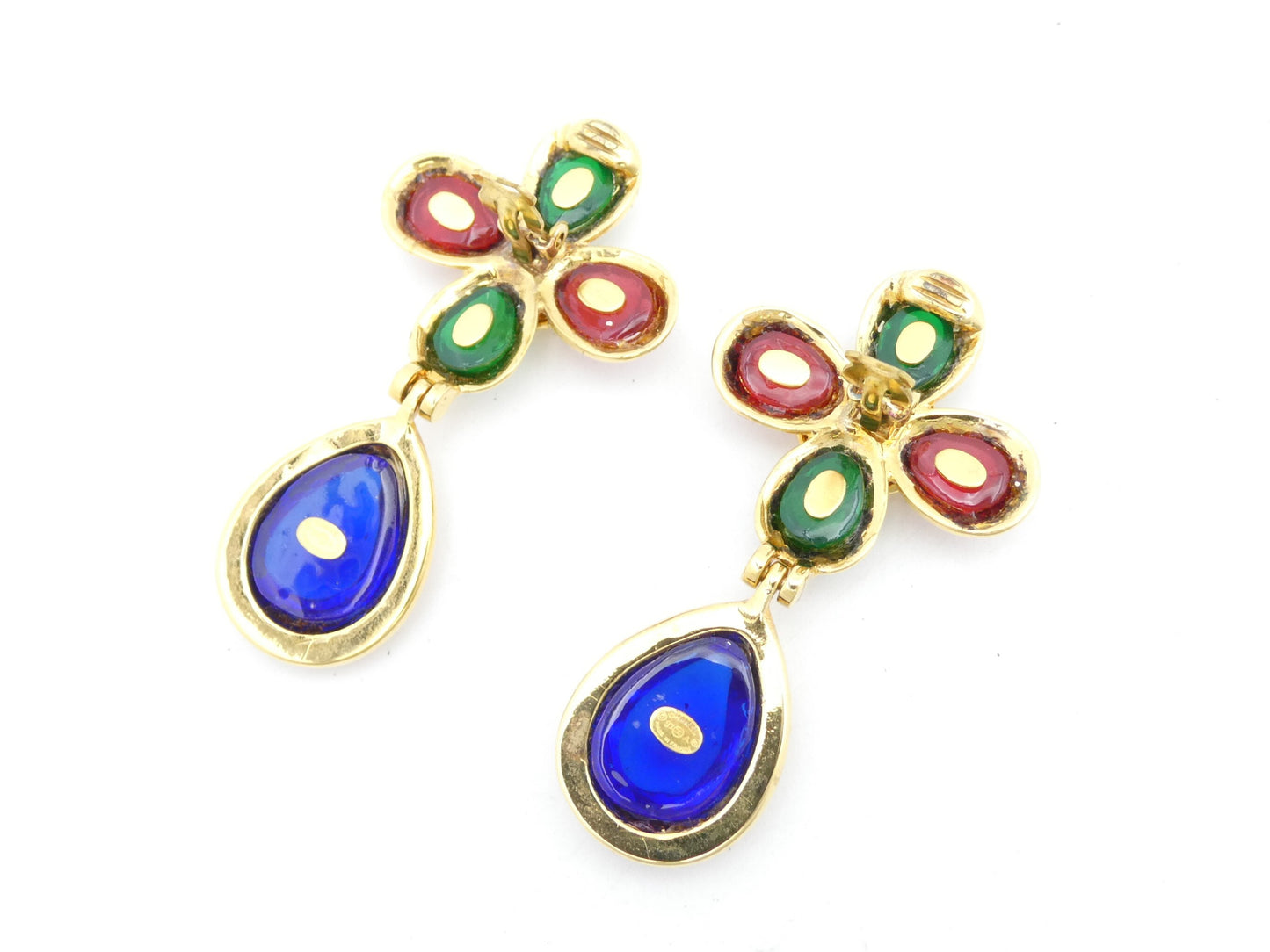 CHANEL Cocomark Cross Swing Earrings