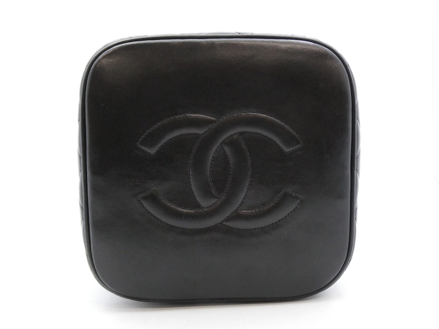 CHANEL Matrasse Leather Vanity Bag