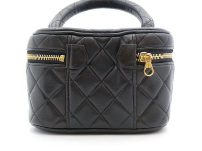 CHANEL Matrasse Leather Vanity Bag