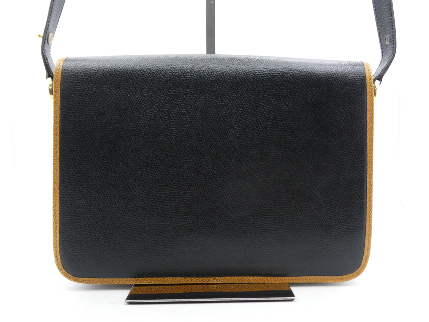 Moravito Logo Hardware Leather Shoulder Bag