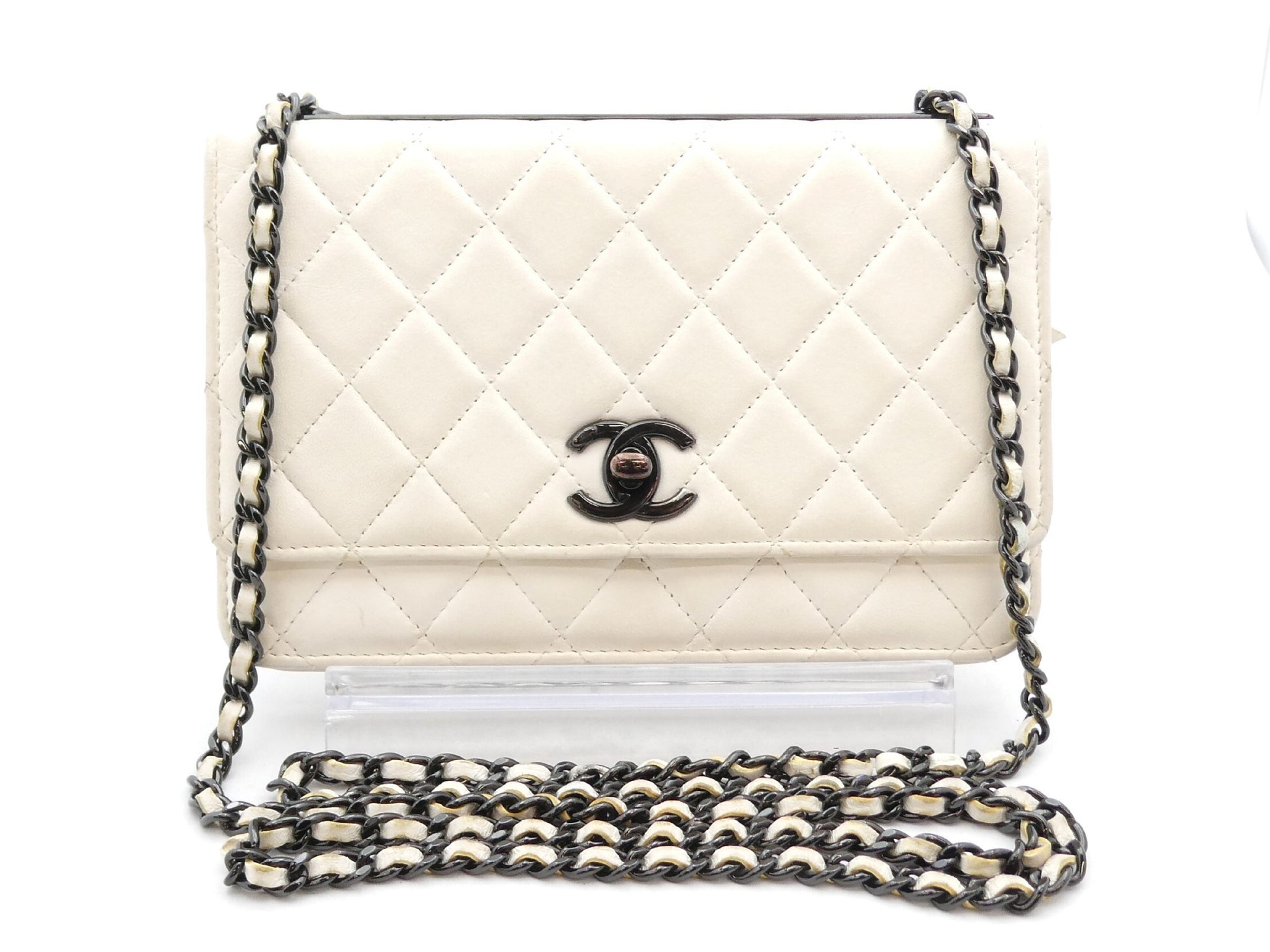 CHANEL Matlasse Cocomark Chain Wallet Shoulder Bag