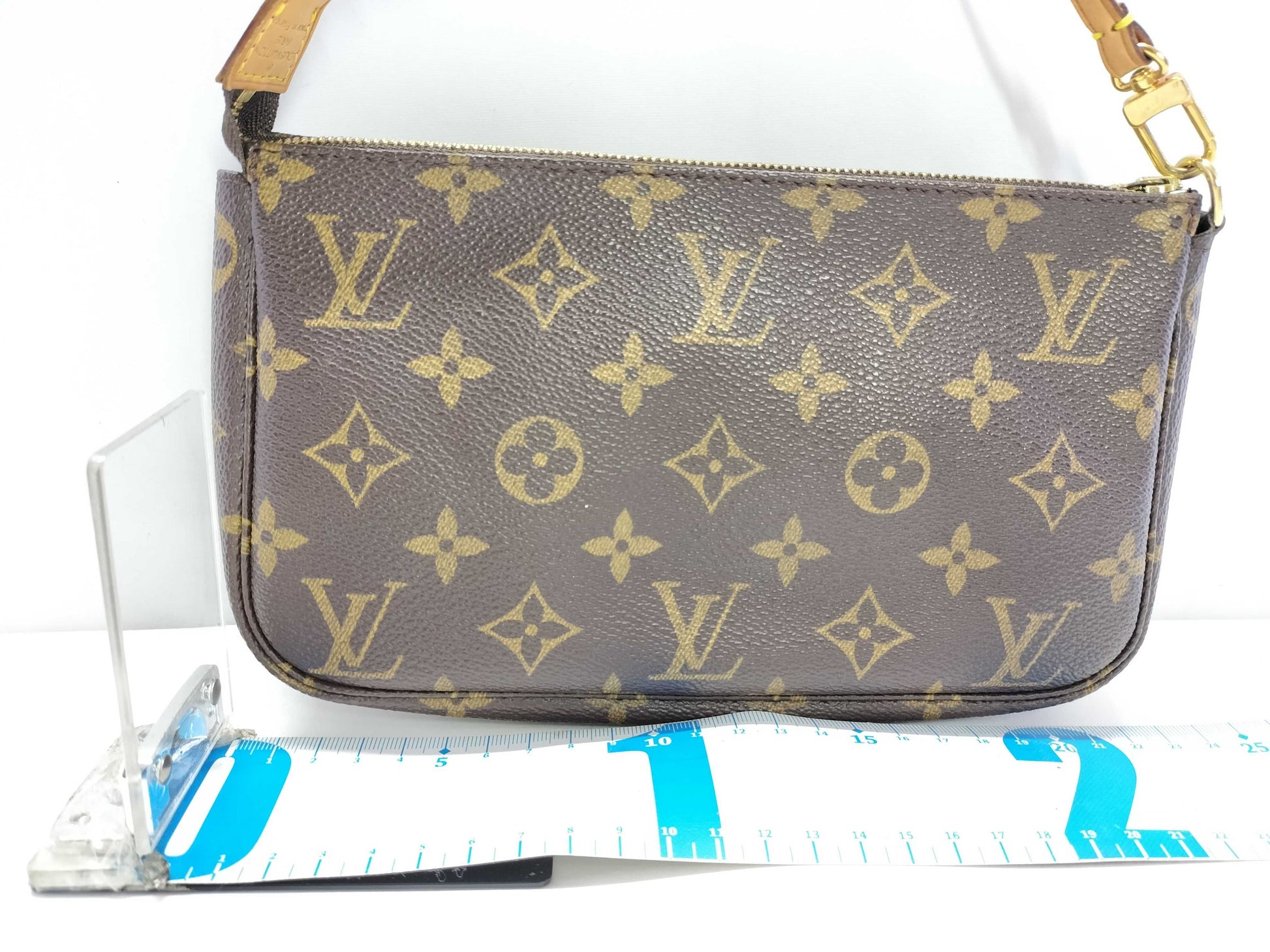 LOUIS VUITTON Monogram LV Monogram Accessoir 51980 AR0071 Pouch