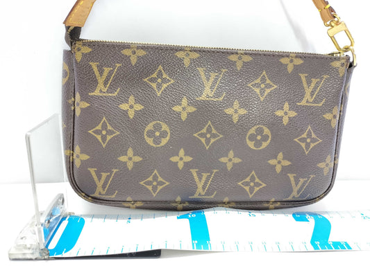 LOUIS VUITTON Monogram LV Monogram Accessoir 51980 AR0071 Pouch