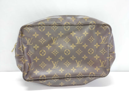 LOUIS VUITTON Monogram LV Monogram Truth Toilette 28 M47522 N00961 Pouch