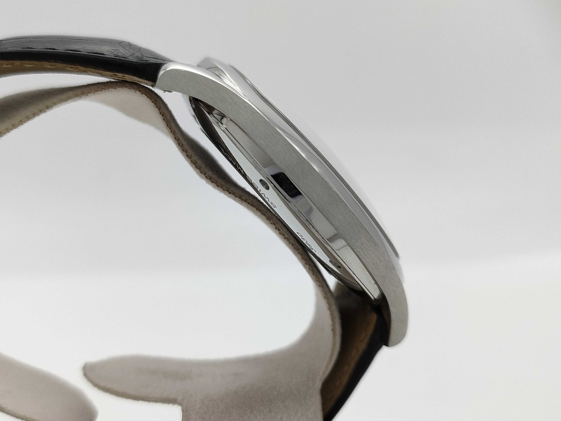 Cartier Drive WSNM0009 3930 106265WX Automatic Men's Watch