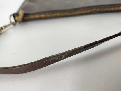 LOUIS VUITTON Monogram LOUIS VUITTON Monogram Vuitton Pochette Accessoir Pouch
