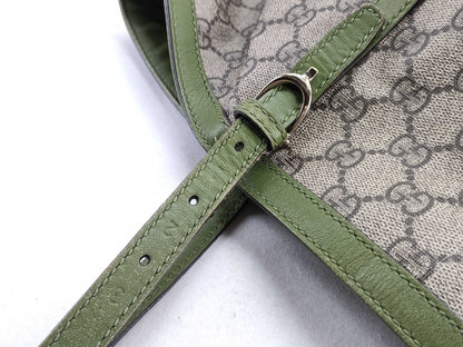 GUCCI GG Supreme Gucci GG Supreme Green Tote Bag Tote Bag