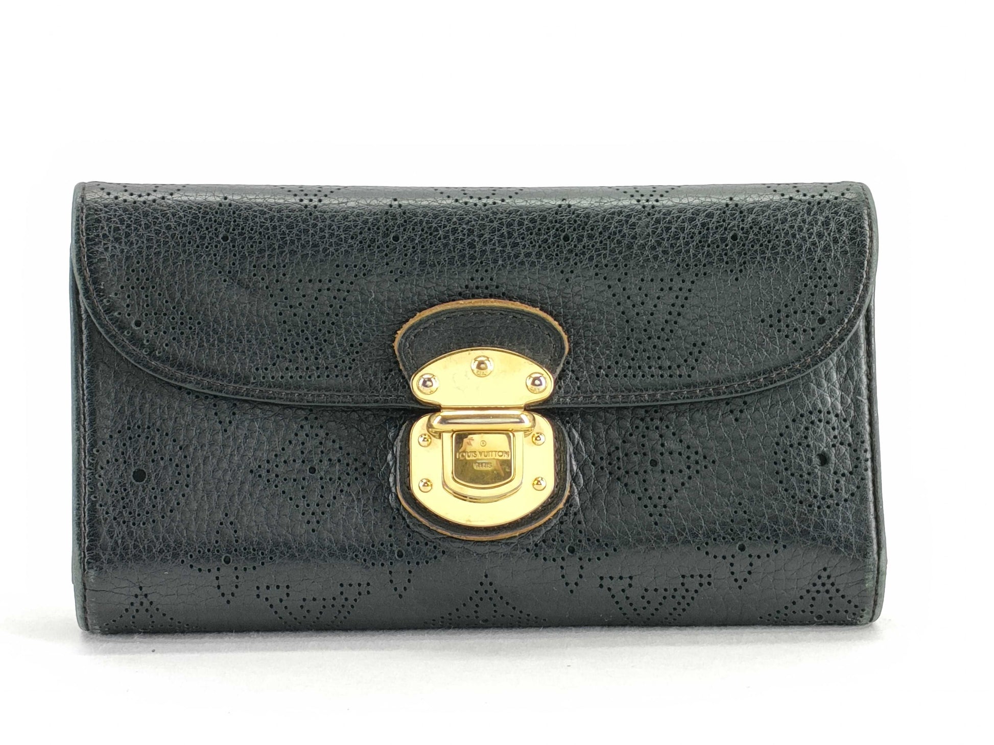 LOUIS VUITTON Mahina Vuitton Mahina Portefeuille Amelia Long Wallet Black Wallet