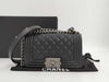 CHANEL Caviar Skin Boy Chanel Small SV Hardware Chain Shoulder Bag Black IC Plate Shoulder Bag