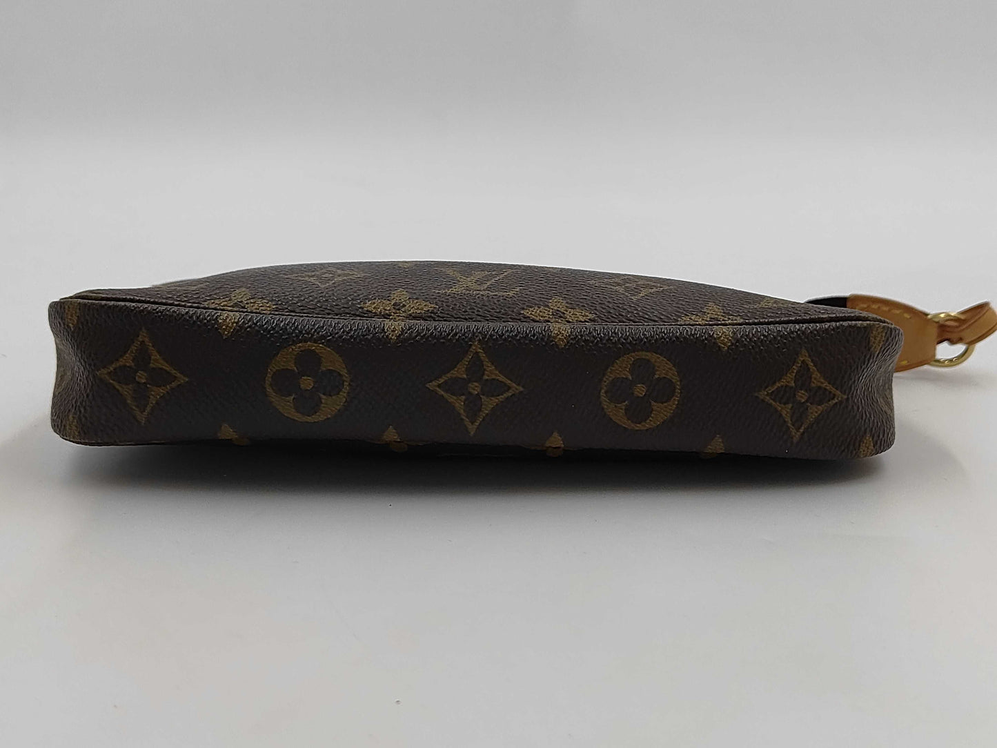 LOUIS VUITTON Louis Vuitton Monogram Accessoir Pouch