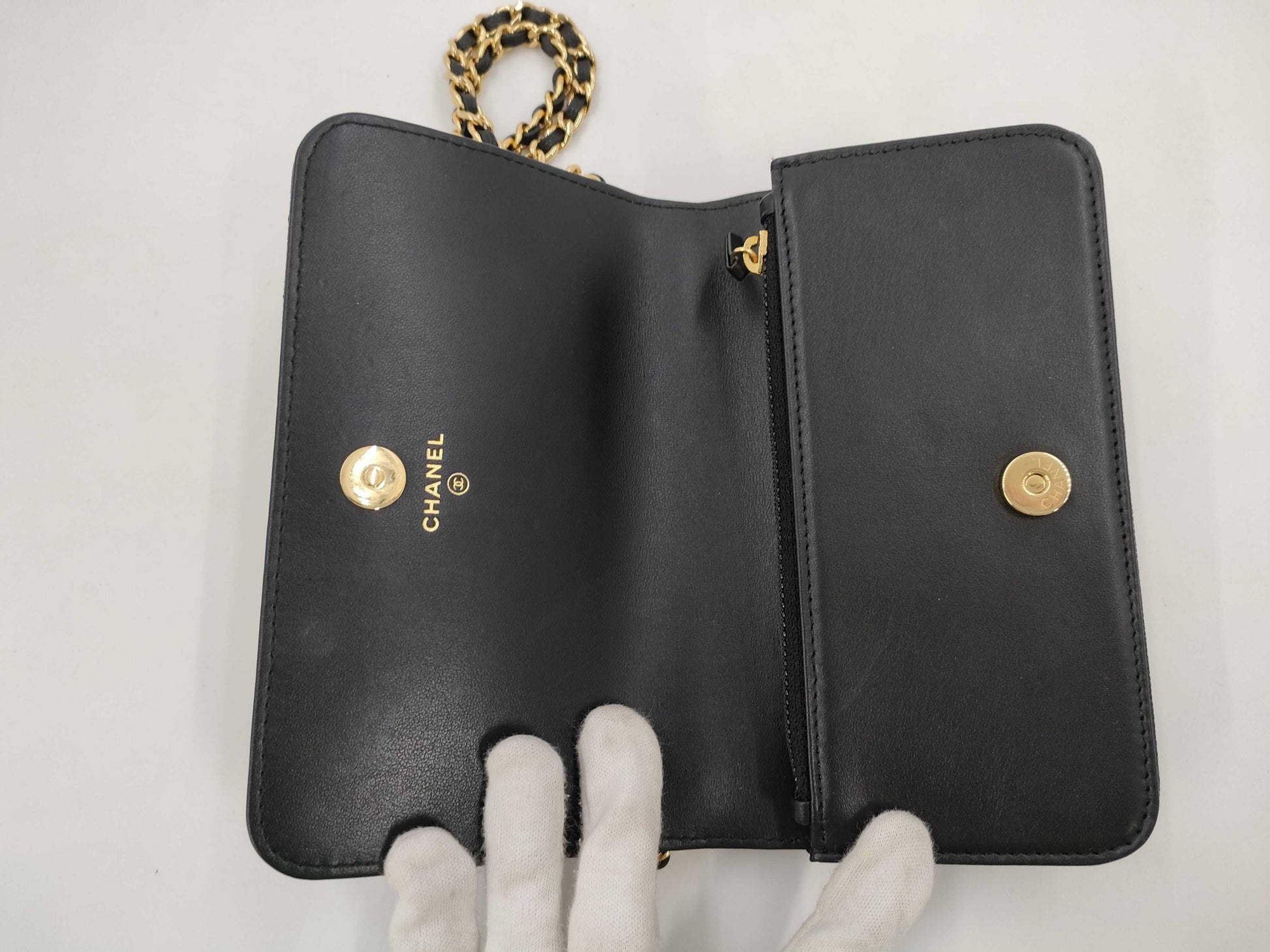 CHANEL Wallet Phone Case Shoulder Bag