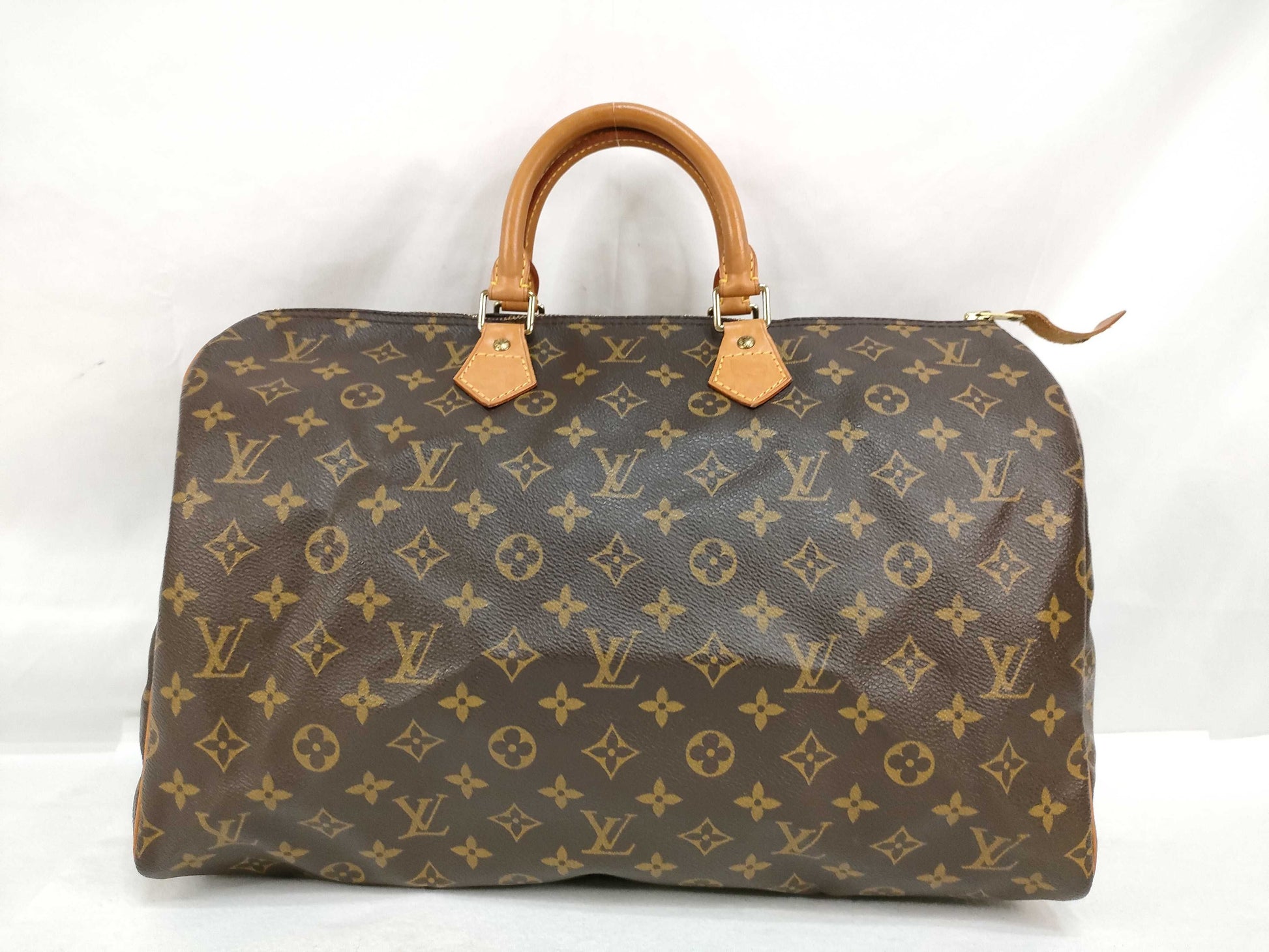 LOUIS VUITTON Monogram Vuitton Speedy 40 Boston Bag