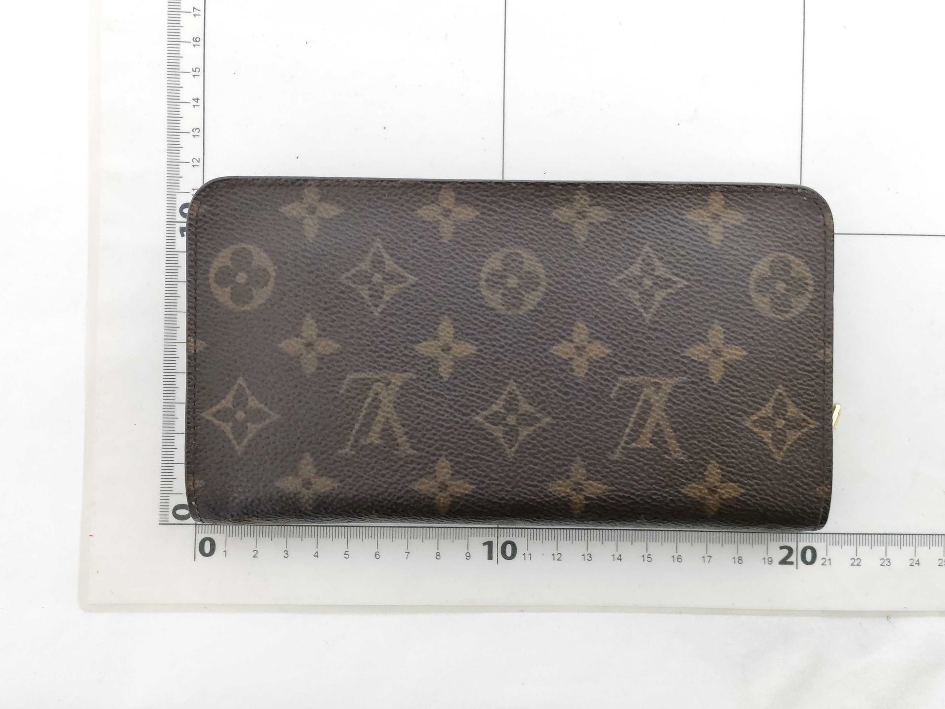 LOUIS VUITTON Monogram Vuitton Porto Monesip Wallet