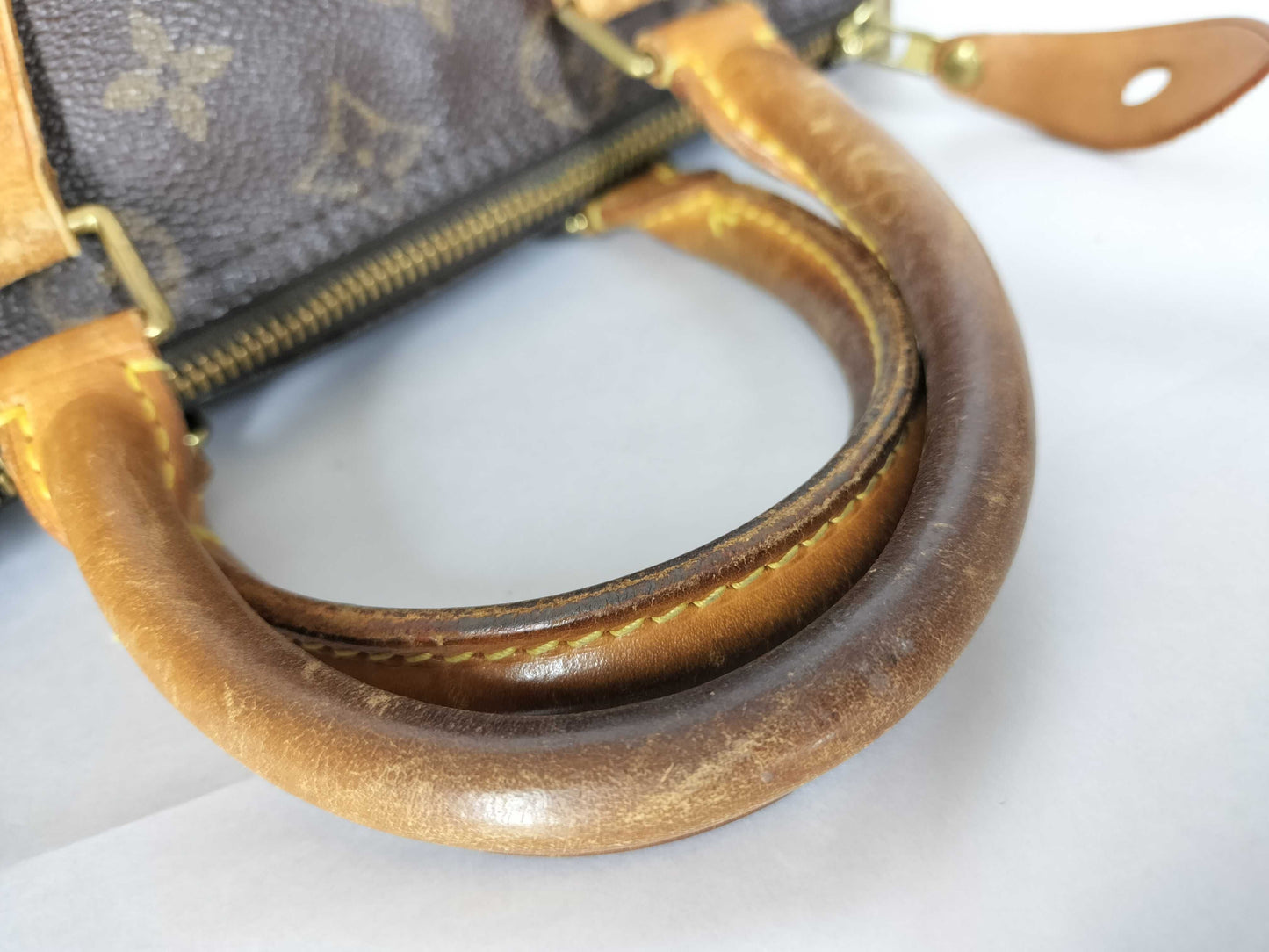 LOUIS VUITTON Monogram Louis Vuitton Speedy 25 Boston Bag