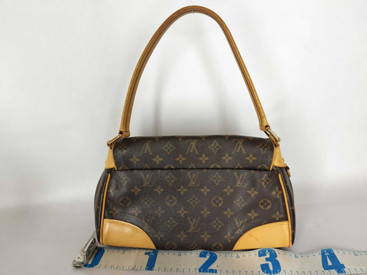 LOUIS VUITTON Monogram Louis Vuitton MG Beverly Bag