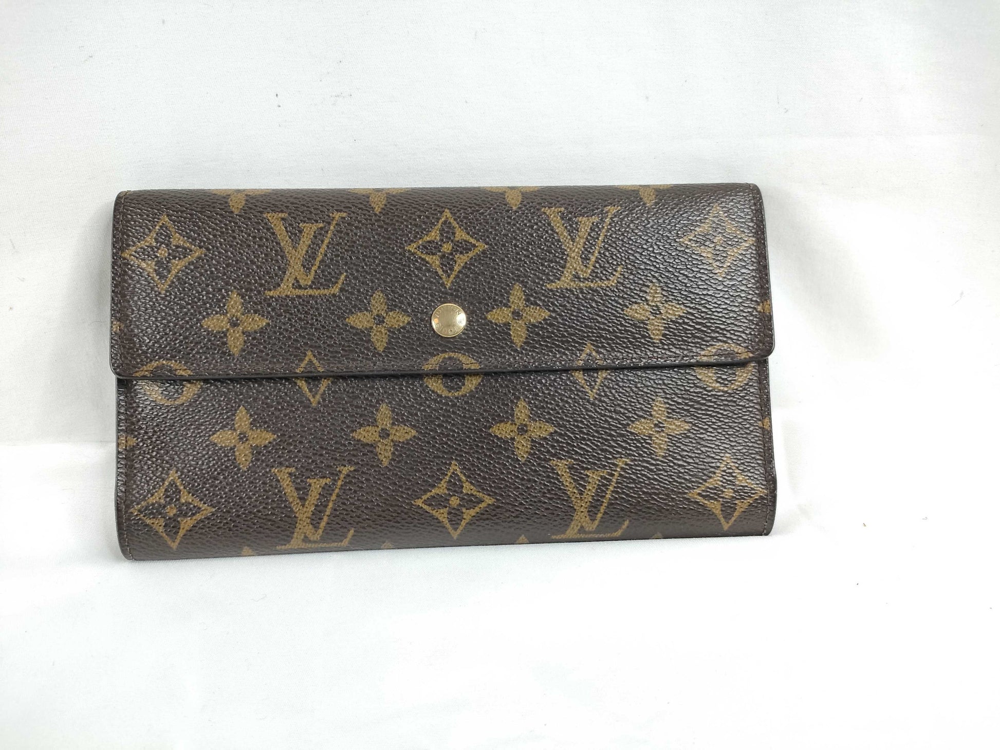 LOUIS VUITTON Monogram Louis Vuitton Monogram International Long Wallet Wallet