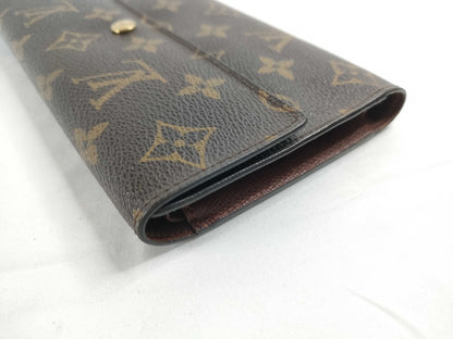 LOUIS VUITTON Monogram Louis Vuitton Monogram International Long Wallet Wallet