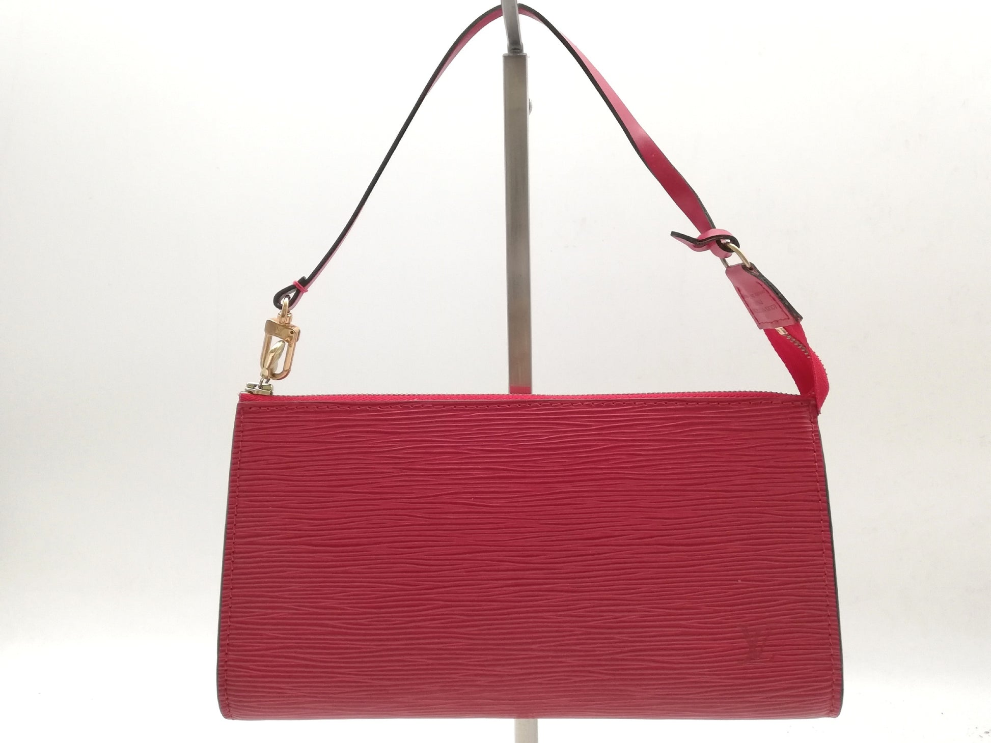 LOUIS VUITTON Epi Pochette Accessoir M52947 Handbag